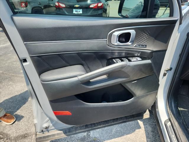 used 2023 Kia Sorento car, priced at $32,495