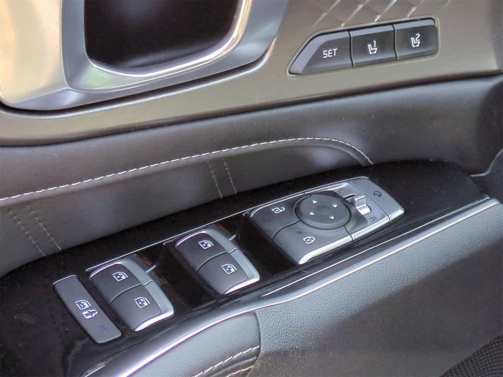 used 2023 Kia Sorento car, priced at $32,495