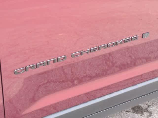 new 2025 Jeep Grand Cherokee car, priced at $38,375