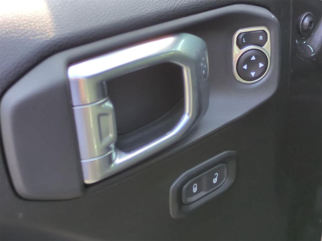 new 2025 Jeep Wrangler car, priced at $44,000