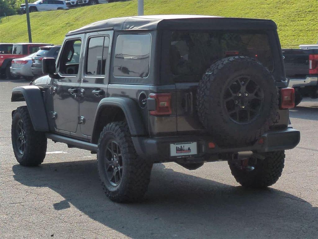 new 2025 Jeep Wrangler car, priced at $47,370