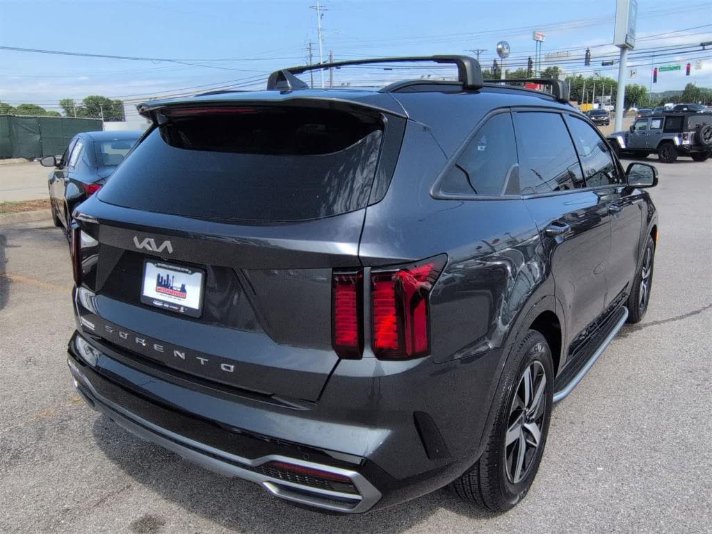 used 2022 Kia Sorento car, priced at $17,991
