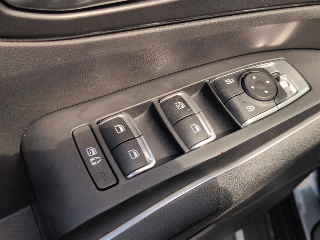 used 2022 Kia Sorento car, priced at $17,991