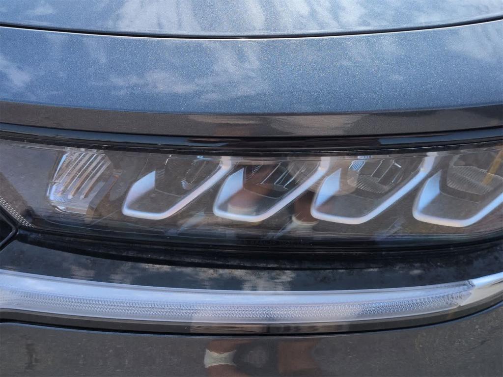used 2022 Kia Sorento car, priced at $17,991