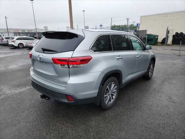 used 2019 Toyota Highlander car, priced at $27,435