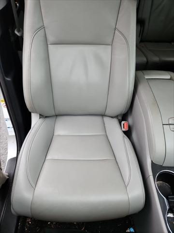 used 2019 Toyota Highlander car, priced at $27,435