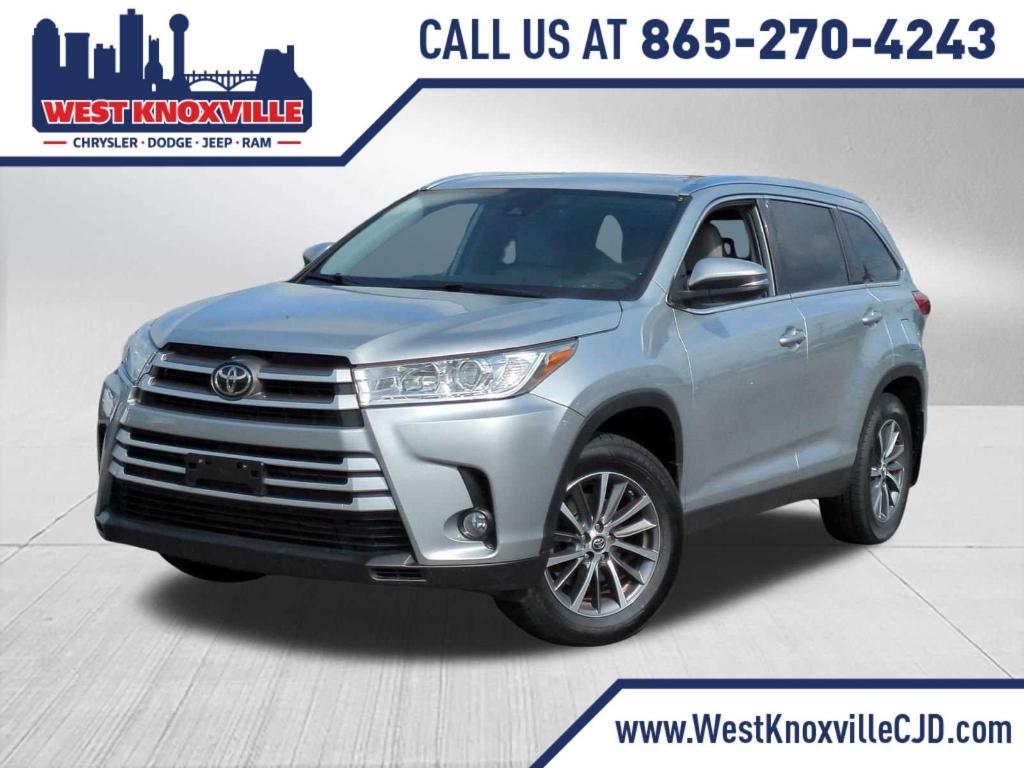 used 2019 Toyota Highlander car, priced at $26,704