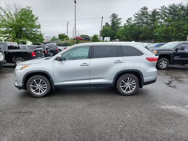 used 2019 Toyota Highlander car, priced at $27,435