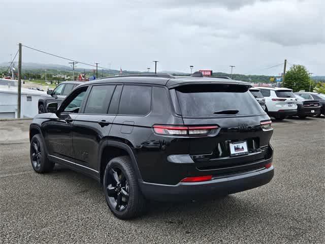 new 2025 Jeep Grand Cherokee L car, priced at $52,000