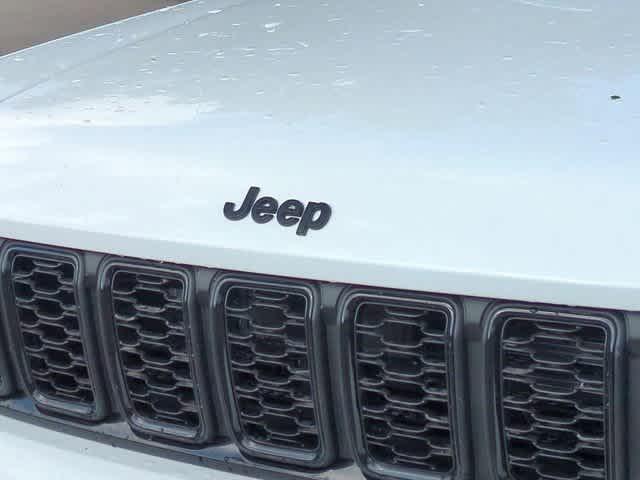 new 2025 Jeep Grand Cherokee L car, priced at $40,775