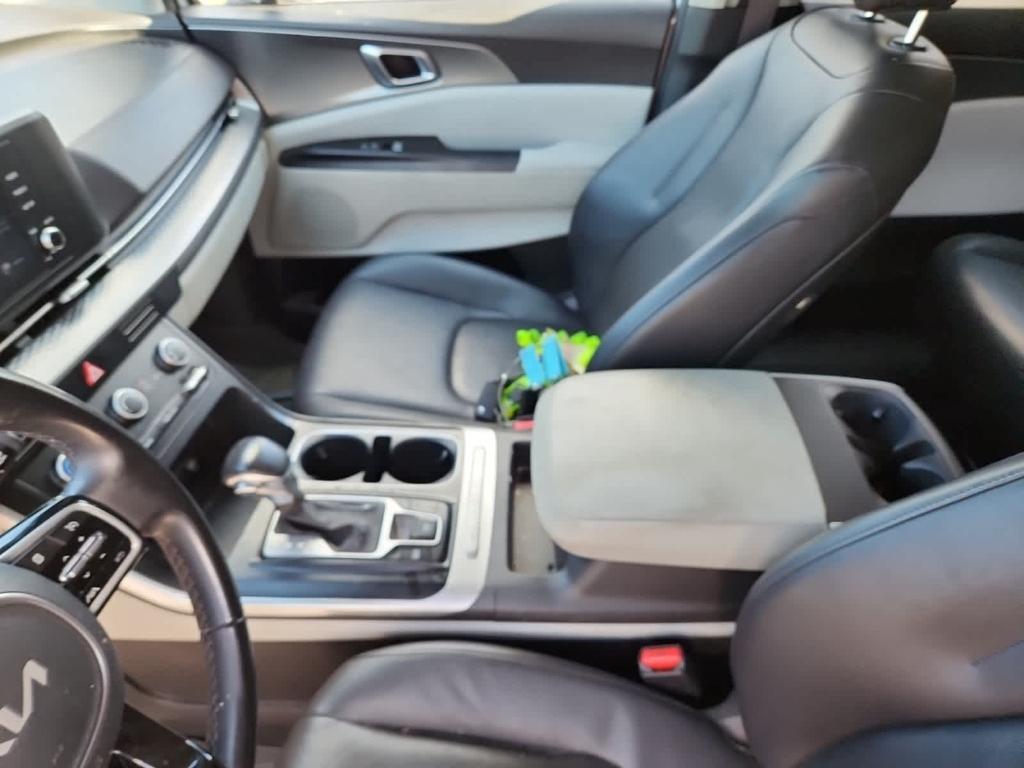used 2022 Kia Carnival car, priced at $24,995