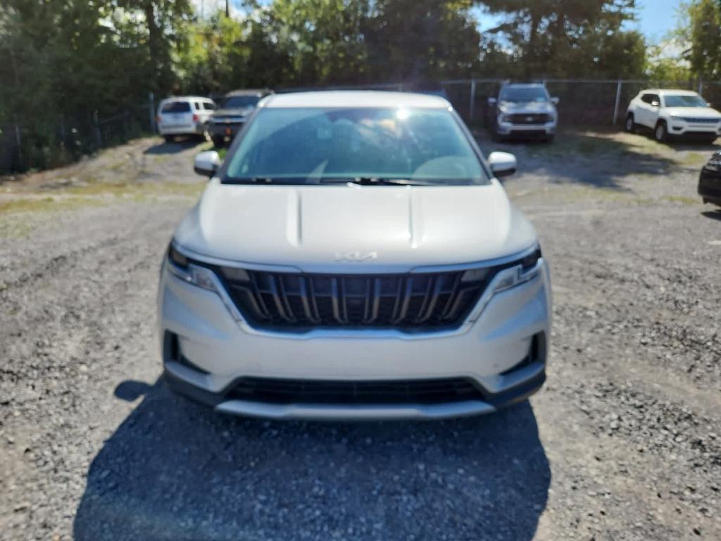 used 2022 Kia Carnival car, priced at $24,995
