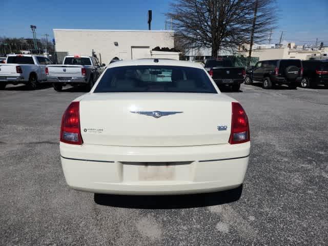 used 2005 Chrysler 300 car, priced at $7,995