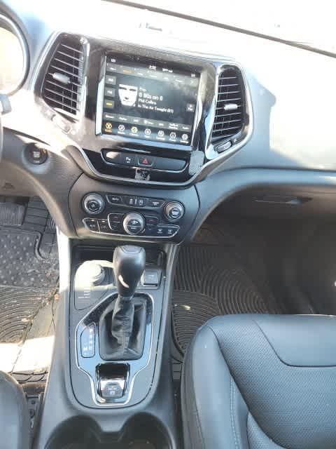 used 2020 Jeep Cherokee car, priced at $22,990