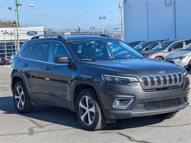 used 2020 Jeep Cherokee car, priced at $19,250