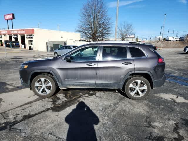 used 2020 Jeep Cherokee car, priced at $22,990