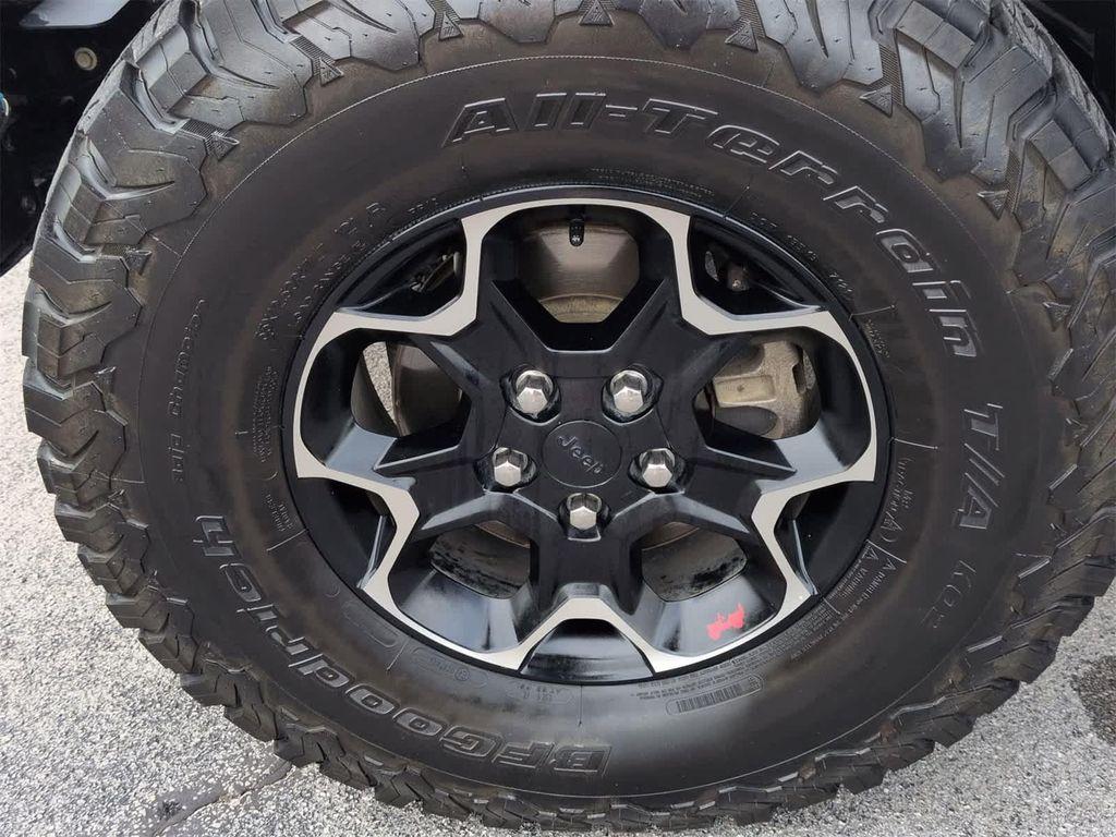 used 2020 Jeep Wrangler Unlimited car, priced at $31,075