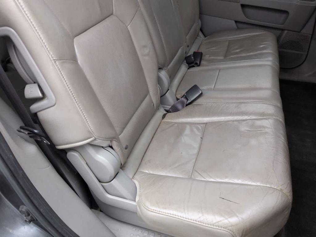 used 2011 Honda Pilot car, priced at $3,000