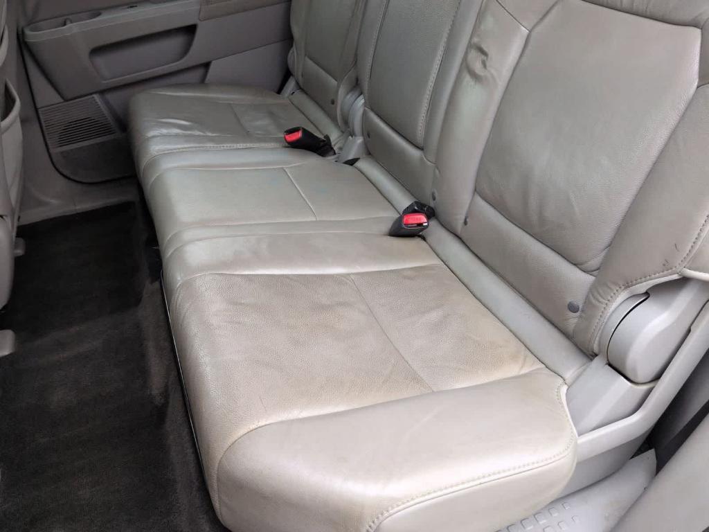 used 2011 Honda Pilot car, priced at $3,000