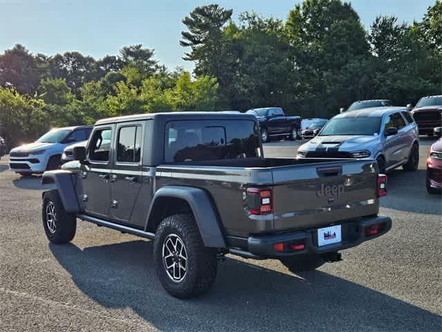 new 2024 Jeep Gladiator car, priced at $47,500