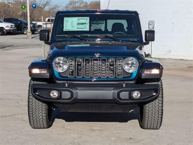 new 2025 Jeep Gladiator car, priced at $38,000