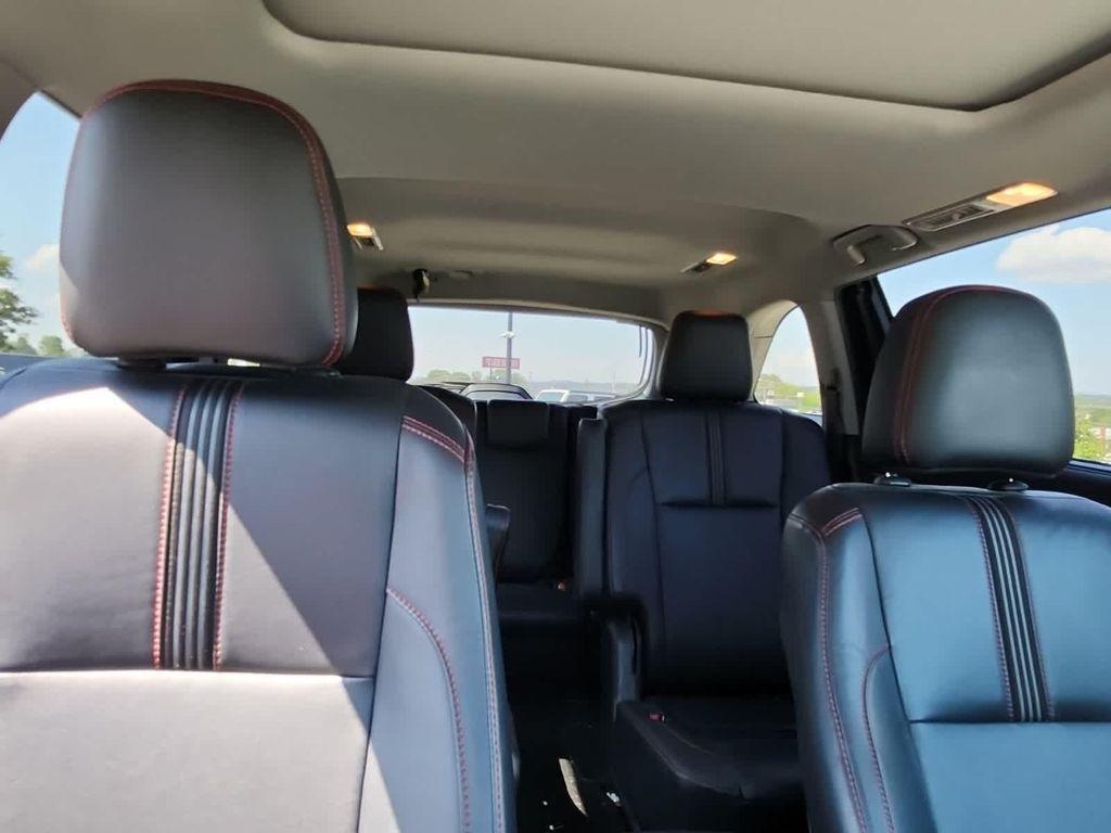used 2019 Toyota Highlander car, priced at $26,995