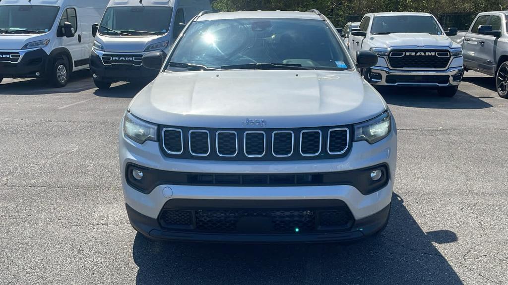 new 2024 Jeep Compass car, priced at $30,784