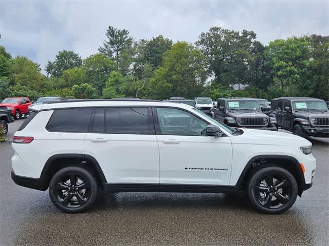 new 2025 Jeep Grand Cherokee L car, priced at $45,250