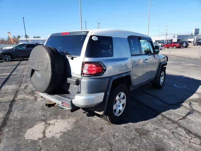 used 2010 Toyota FJ Cruiser car, priced at $12,900