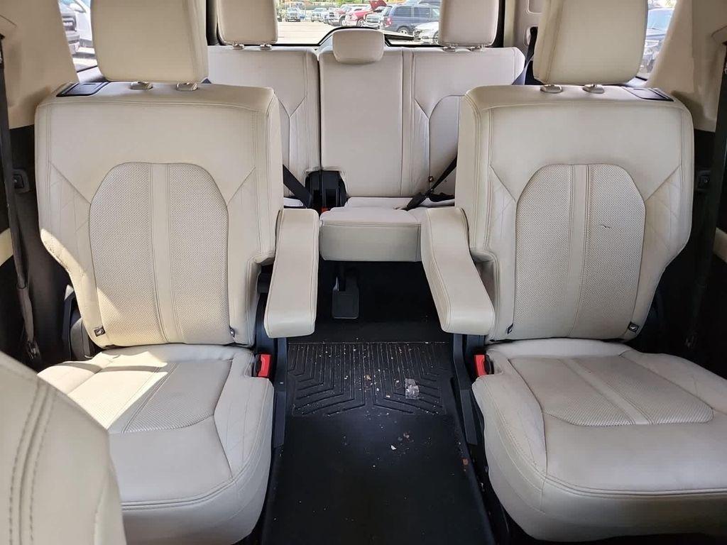 used 2018 Ford Expedition car, priced at $31,169
