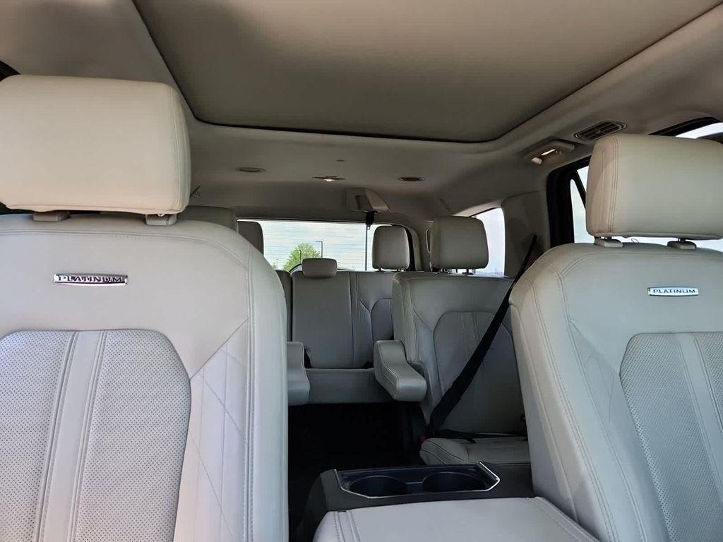 used 2018 Ford Expedition car, priced at $31,169