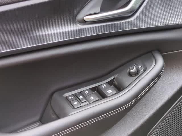 new 2025 Jeep Grand Cherokee car, priced at $39,375