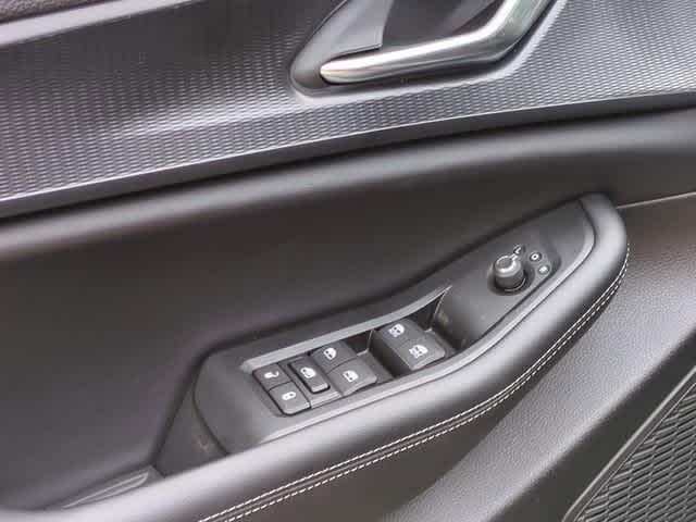 new 2025 Jeep Grand Cherokee car, priced at $39,375