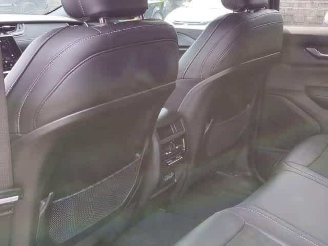 new 2025 Jeep Grand Cherokee car, priced at $39,375