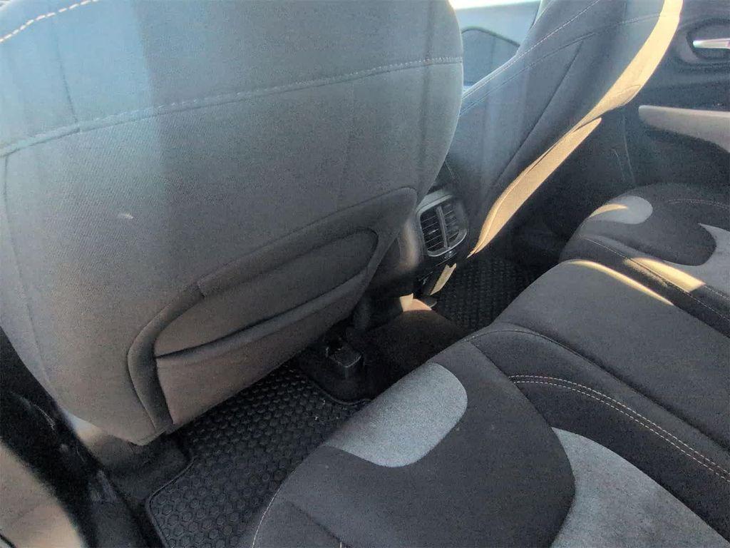 used 2018 Jeep Cherokee car, priced at $9,995