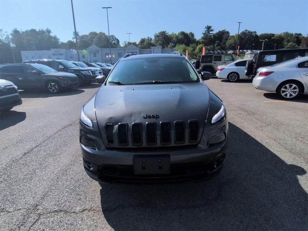 used 2018 Jeep Cherokee car, priced at $9,995