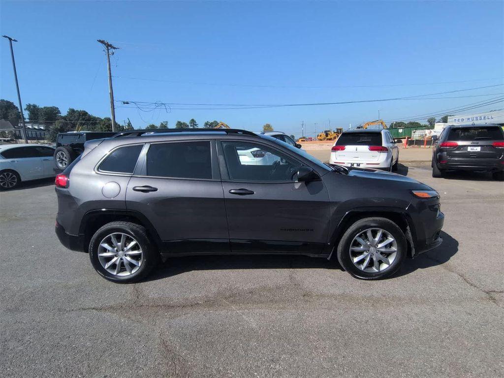 used 2018 Jeep Cherokee car, priced at $9,995