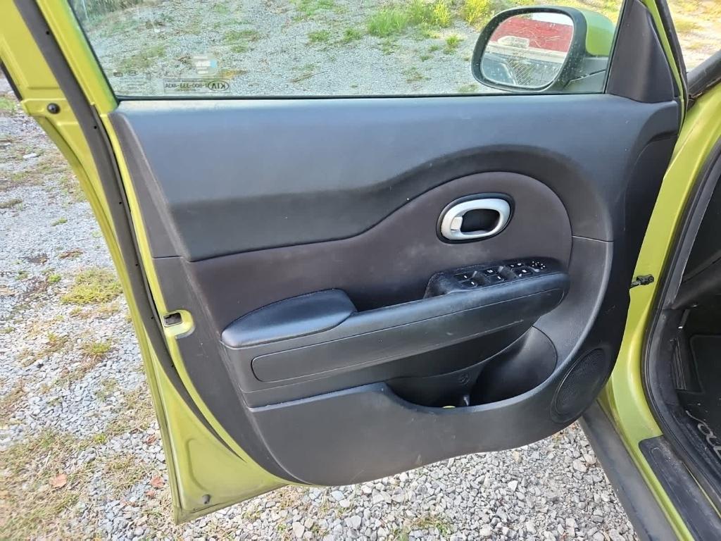 used 2016 Kia Soul car, priced at $5,500