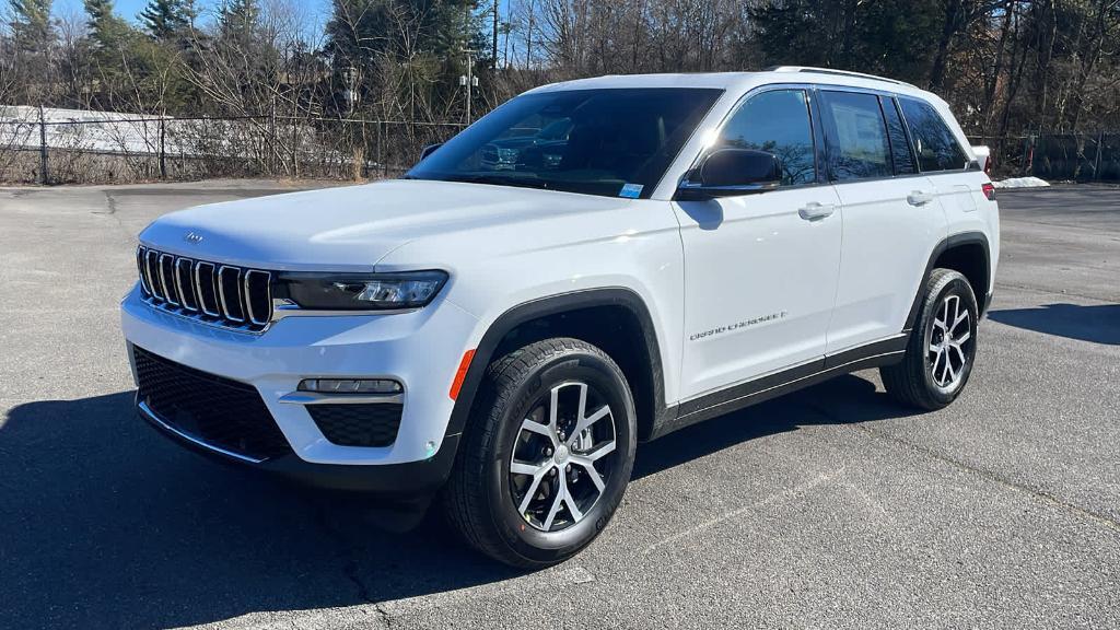 new 2024 Jeep Grand Cherokee car, priced at $50,885