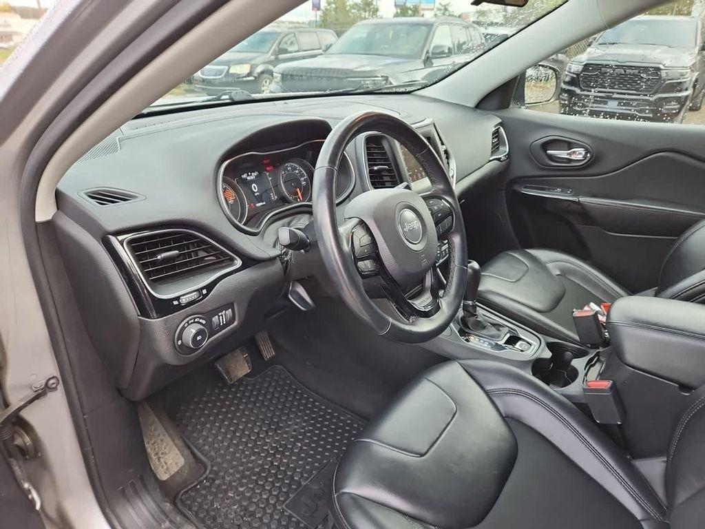 used 2020 Jeep Cherokee car, priced at $16,500