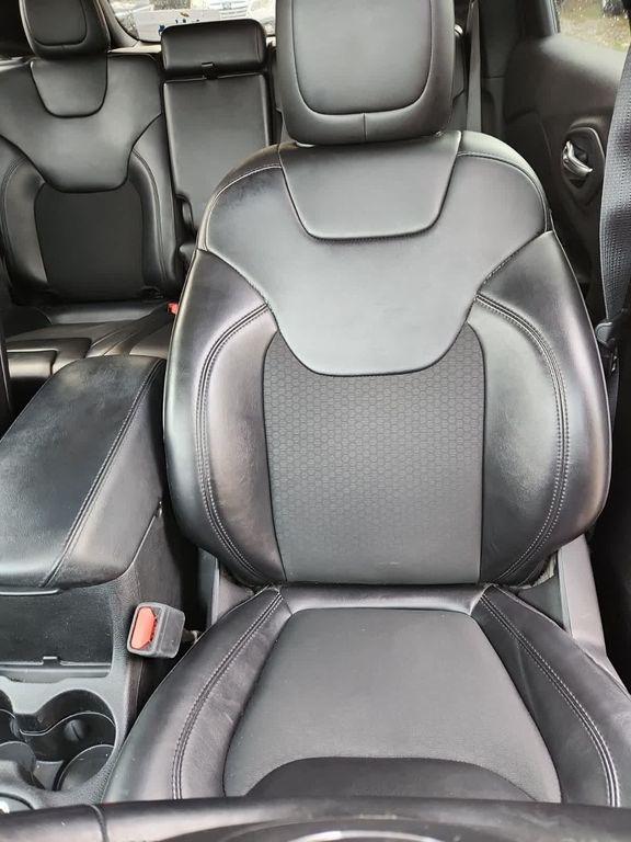 used 2020 Jeep Cherokee car, priced at $16,500