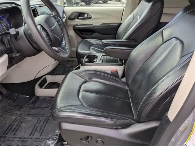 used 2022 Chrysler Pacifica car, priced at $19,995