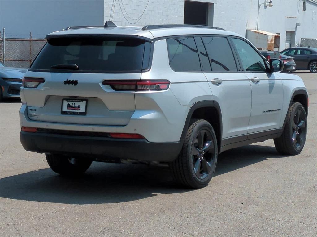 new 2025 Jeep Grand Cherokee L car, priced at $42,370