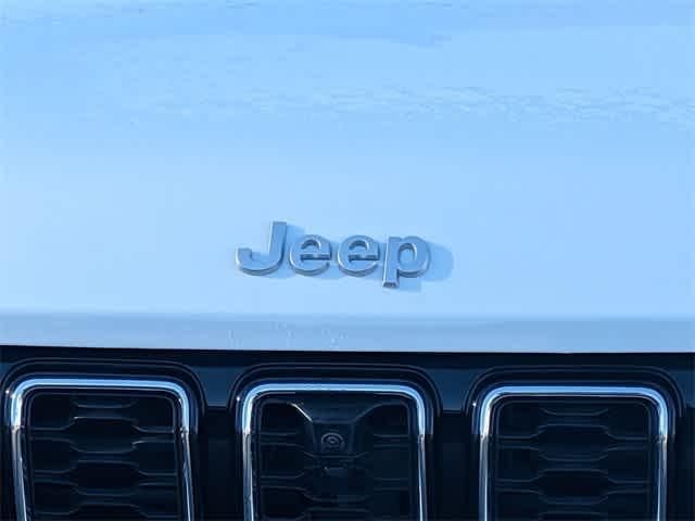 new 2025 Jeep Grand Cherokee L car, priced at $47,795