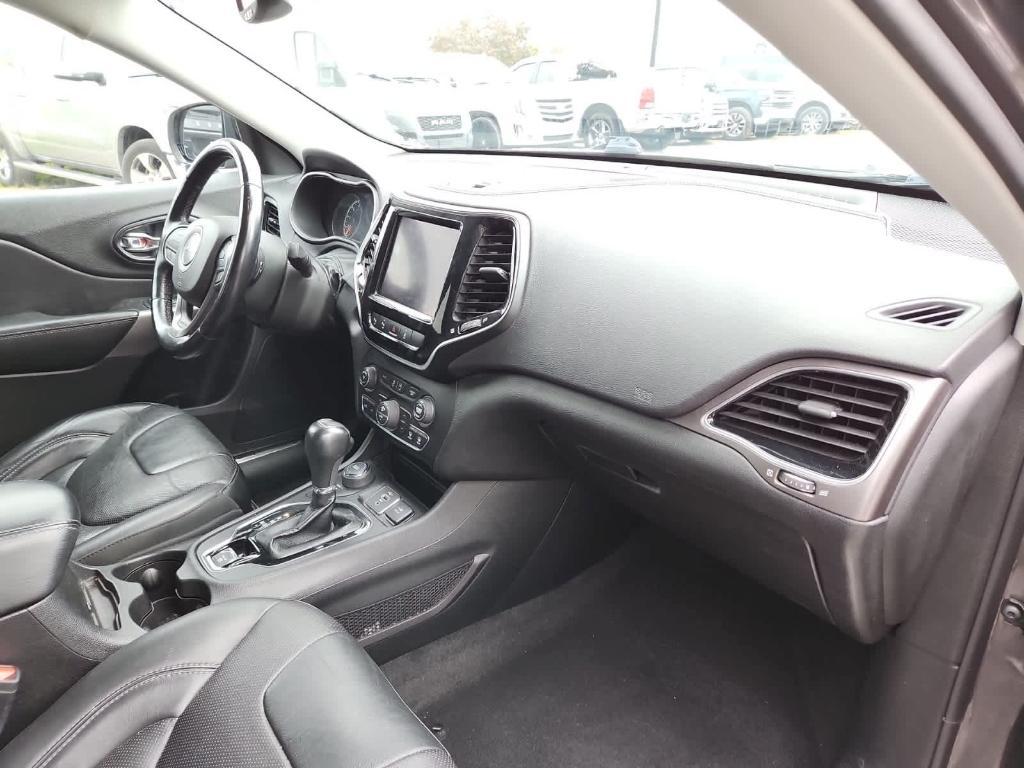 used 2021 Jeep Cherokee car, priced at $18,500