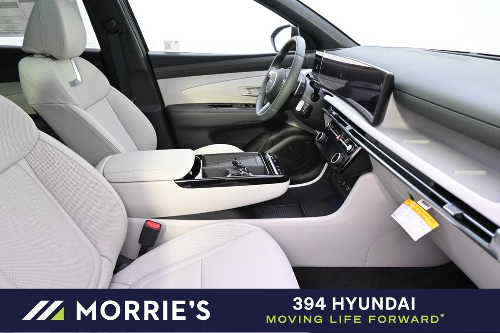 new 2025 Hyundai TUCSON Hybrid car, priced at $41,180