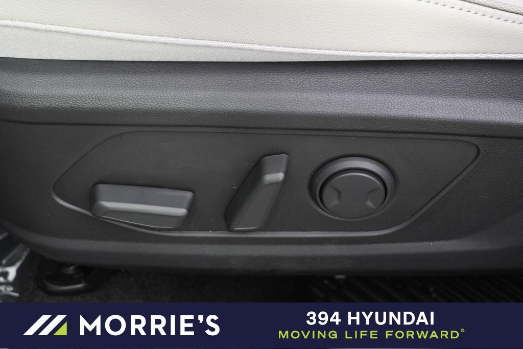 new 2025 Hyundai TUCSON Hybrid car, priced at $39,341