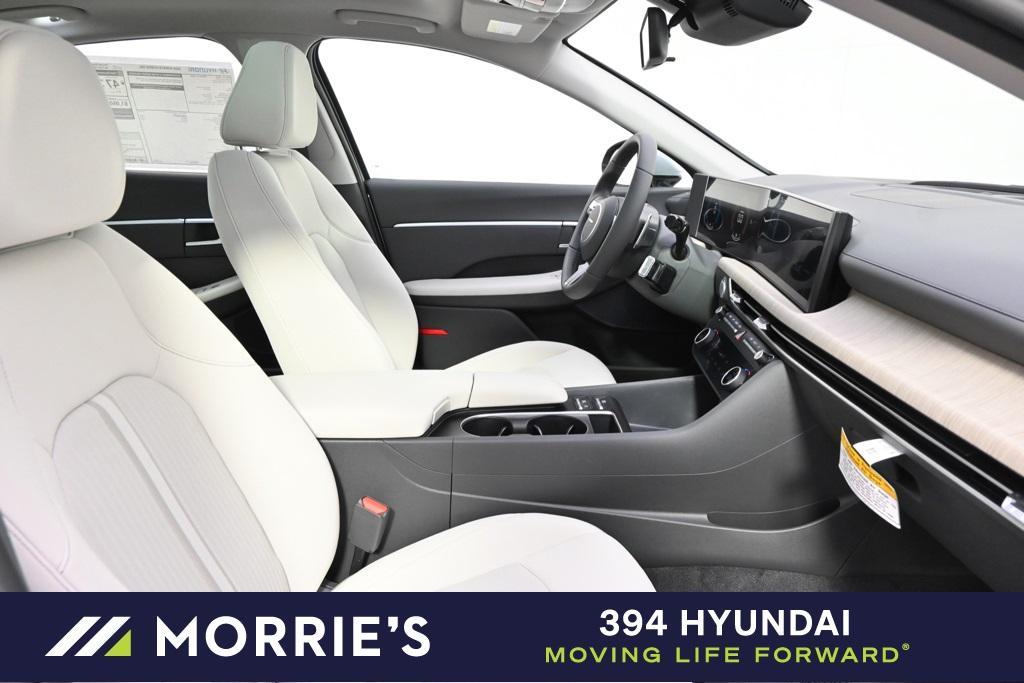 new 2026 Hyundai Sonata Hybrid car, priced at $32,986