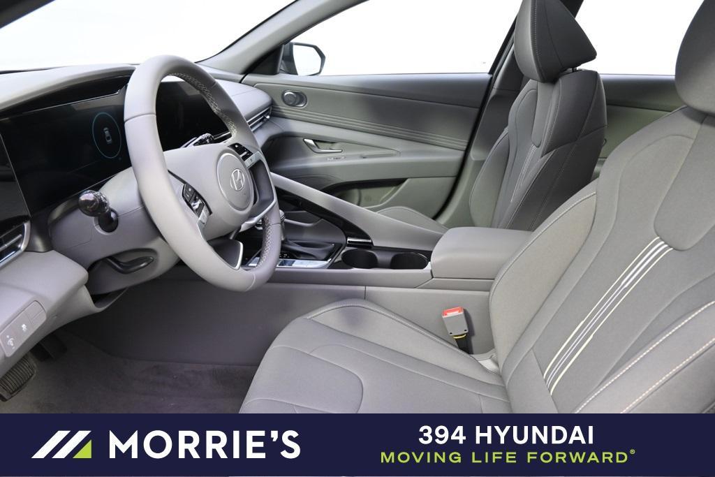 new 2025 Hyundai Elantra car, priced at $25,556