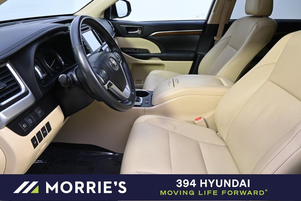 used 2018 Toyota Highlander car, priced at $29,899